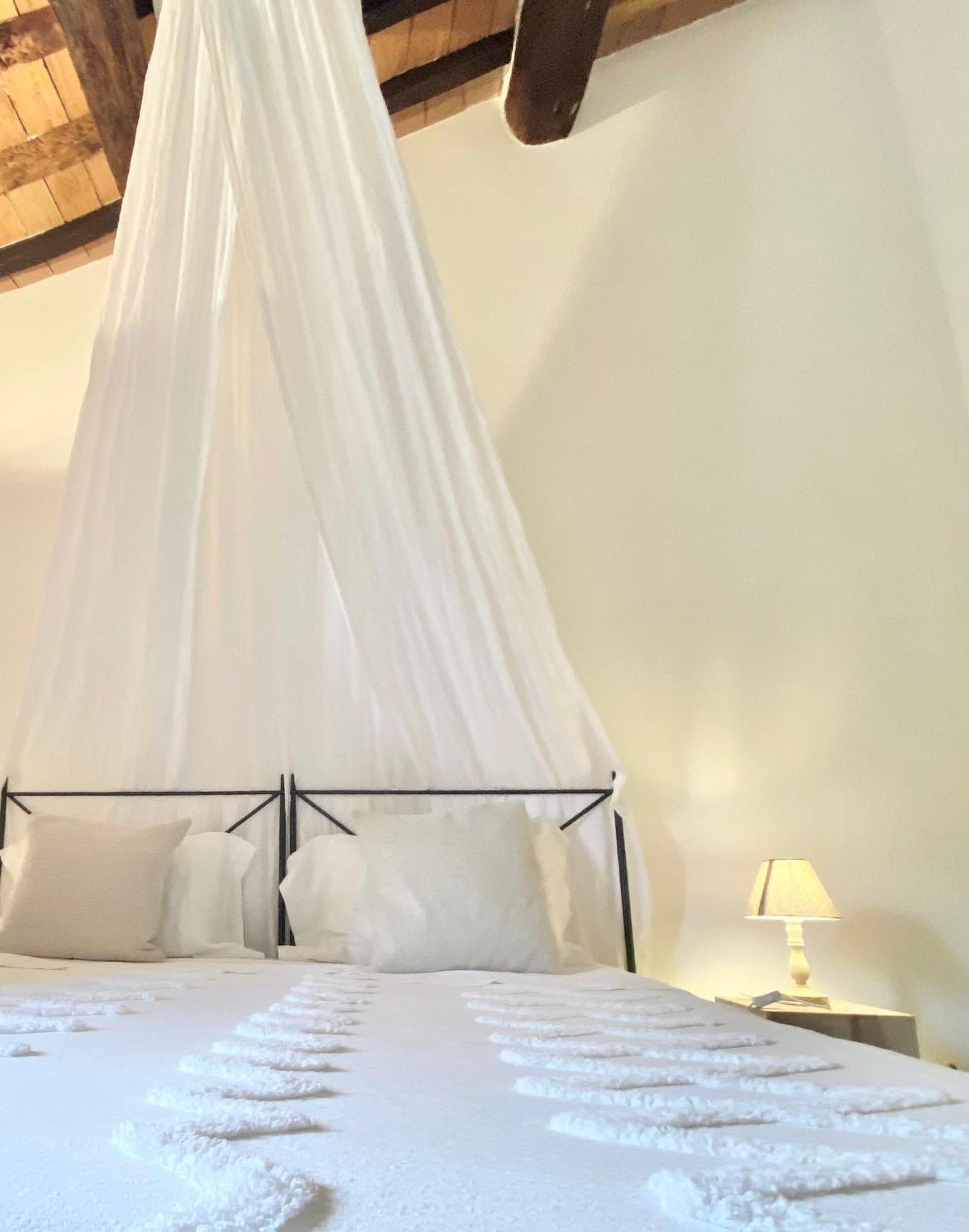 Abbadia Wine Relais Bed & Breakfast Montefollonico Bagian luar foto