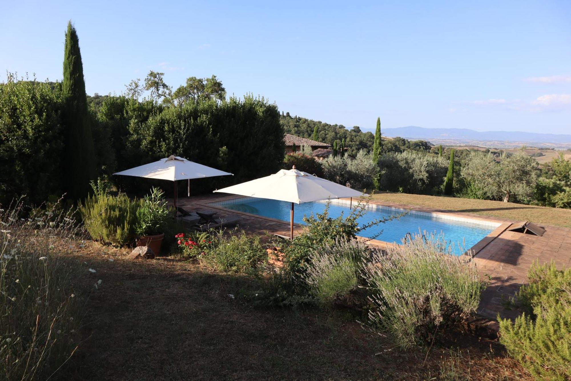 Abbadia Wine Relais Bed & Breakfast Montefollonico Bagian luar foto