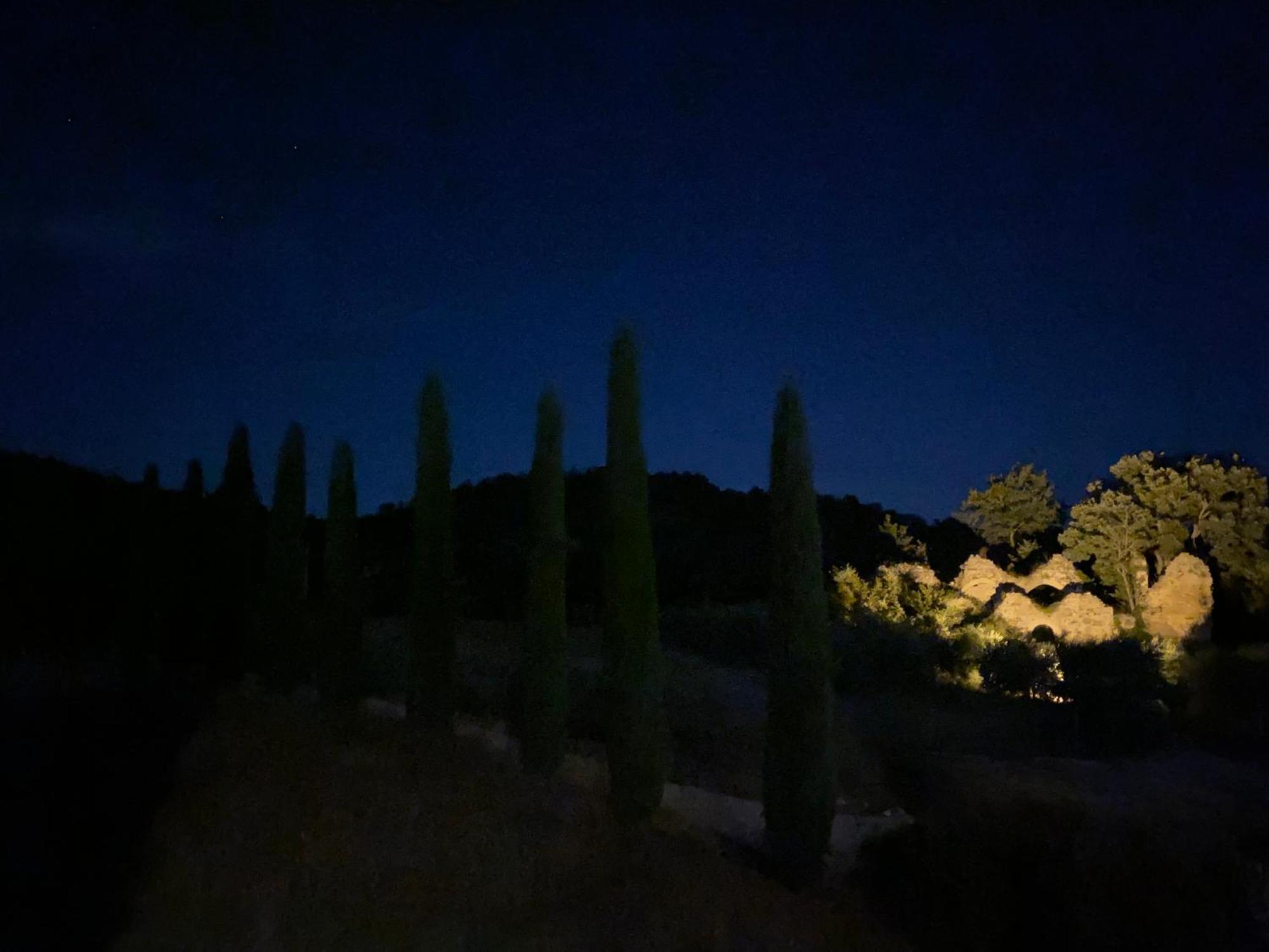 Abbadia Wine Relais Bed & Breakfast Montefollonico Bagian luar foto